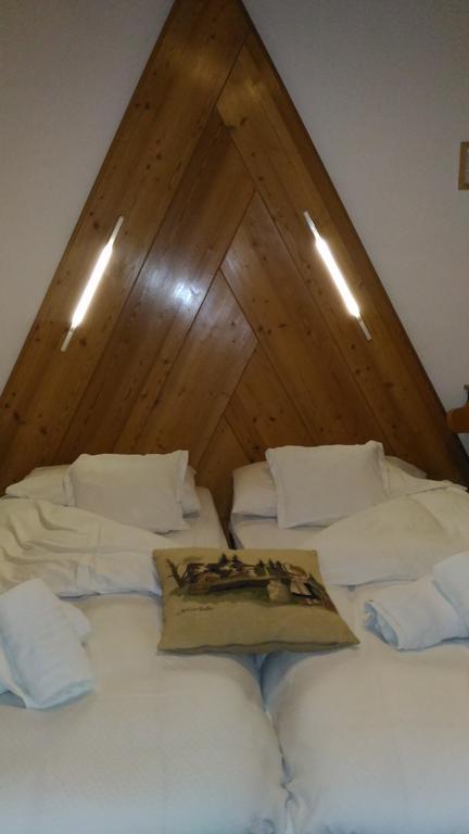 Hotel Capriolo Madesimo Bagian luar foto
