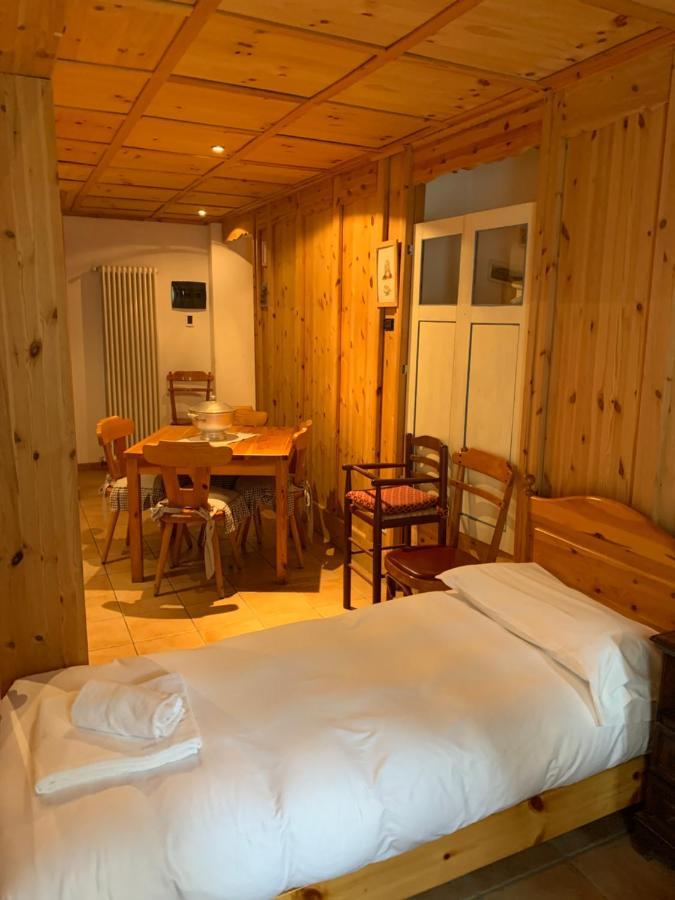 Hotel Capriolo Madesimo Bagian luar foto